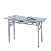Table pliante à cadre blanc