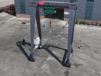 Grue portique mobile à poutre simple de 6 tonnes, télécommandée, portable, avec pneus en caoutchouc, moteur et roulement, pour usage extérieur