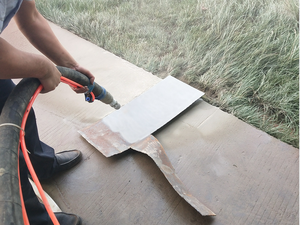 Granat B60 (30-60 Mesh) Wird für Luft- und Raumfahrt sowie Automobilkomponenten zur Metallpolitur durch Sandstrahler Verwendet - Product Image 3