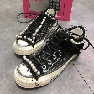 Zapatillas de lona para mujer, diseño original, resistentes, con cuentas hechas a mano, pintadas con aerosol, tallas grandes, cómodas, versátiles y modernas - Product Image 1