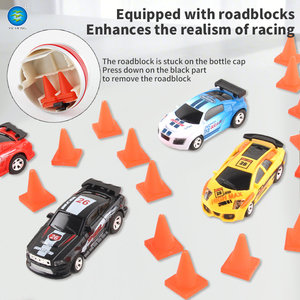 Nouveauté : Mini Voiture RC 6 Couleurs Assorties, Télécommandée 2.4G avec Lumières, Jouet Portable pour Enfants - Product Image 3