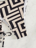 Ensemble de maillot de bain 4 pièces à imprimé géométrique, comprenant un soutien-gorge triangle à bretelles, une culotte de bain, une jupe de plage et un bandeau, pour l'été et la plage