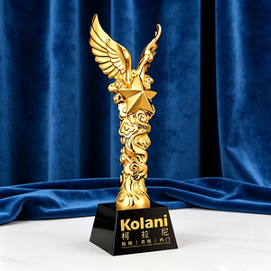 Trofeo Artigianale in Resina Dipinto a Mano con Finitura Elettroplaccata Oro, Argento e Bronzo, Scultura <span class=keywords><strong>3D</strong></span> Personalizzata, Fornitura Diretta dalla Fabbrica Yilan - Product Image 1