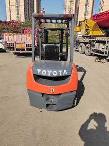 Imported Japanese Used Second-<b>Hand</b> Toyota 3Ton Diesel Forklift with FWD Drive and 1000MM Fork Length for 8F - Product Image 5