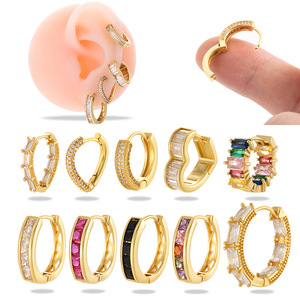 Pendientes de corazón de acero inoxidable YW Huggies coloridos CZ mujeres hombres pendientes de <span class=keywords><strong>aro</strong></span> de oro joyería - Product Image 1