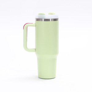 2024 Factory 40oz Stainless Steel Thermos <b>Water</b> <b>Cup</b> <b>with</b> Large Capacity 40oz <b>Straw</b> <b>Cup</b> <b>with</b> Lid and <b>Straw</b> - Product Image 1