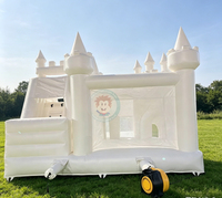 Château gonflable aquatique blanc