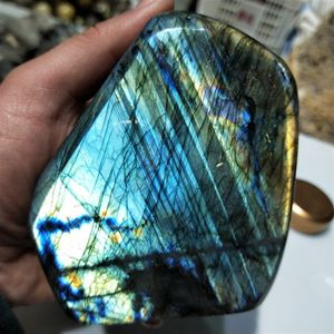 ลาบราโดไรต์สีน้ำเงินธรรมชาติคุณภาพสูง 1 ชิ้น รูปทรงอิสระ ขัดเงา สำหรับตกแต่ง - Product Image 3