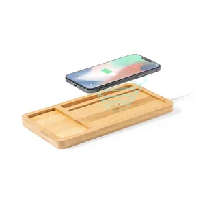 Organisateur de charge sans fil Golbar, gadgets personnalisés - Product Image 3