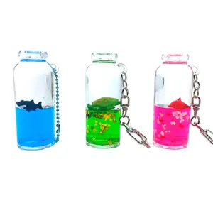 Custom Acryl Sleutelhanger Fles Vorm Vloeibare Drijvende Olie Water Sleutelhanger Met 3D Oceaan Dier Floater Voor Souvenir Geschenken