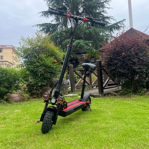 Trottinette électrique 48V avec moteur sans balais, pliable, étanche, pour les trajets urbains, noire - Product Image 4