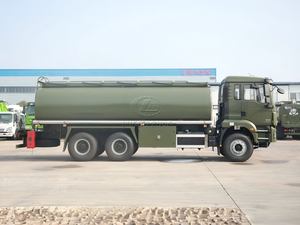 Camion de transport de carburant mobile à performance stable, grande capacité (20000L-26000L), pour le transport d'hydrocarbures - Fabricant de camions - Product Image 2