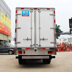 Camión de Carga ISUZU 100P Euro4 98HP 4x2 de 2.5 Toneladas con Congelador, Refrigerador y Caja Refrigerada para Transporte - Product Image 6