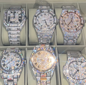 Montre Moissanite de luxe pour hommes avec testeur de diamants Lunette en acier inoxydable Rapper & VVS <span class=keywords><strong>Diamond</strong></span> Alarm & Diver Caractéristiques