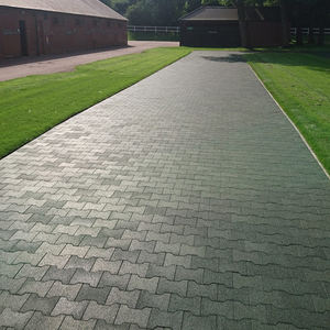 Karet bata luar ruangan bentuk tulang anjing tikar kuda stabil karet ubin halaman belakang ubin paving karet - Product Image 5