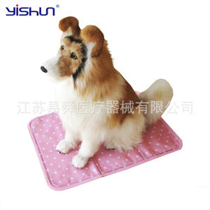 แผ่นรองทำความเย็นสำหรับสัตว์เลี้ยงลายจุดสีฟ้า รูปทรงสี่เหลี่ยมผืนผ้า ทำจากไนลอน สำหรับสุนัขในช่วงฤดูร้อน - Product Image 3