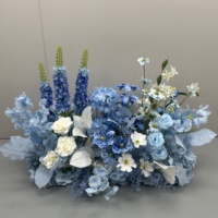 Blauwe zijden kunstbloemenloper, bloemenkrans voor de bruidsgang, elegante kunstbloemen centerpiece voor verlovingsbanketlocatie