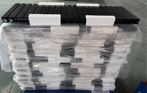 <span class=keywords><strong>Radiateur</strong></span> design à double panneau <span class=keywords><strong>vertical</strong></span> de haute qualité pour chauffage et eau chaude, idéal pour la maison - Vente chaude - Product Image 3