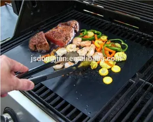 Non Stick Grill Mat PTFE Coated BBQ Oven Cooker Liner 0.20mm Thickness Non Stick BBQ Grill Mat