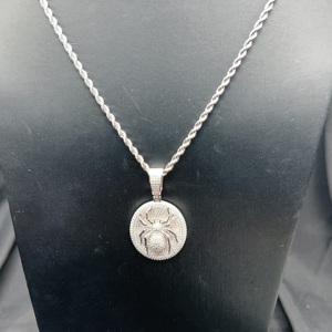 Precio de fábrica: Colgante de plata de ley S925 con moissanita VVS, diseño de araña, personalizado, estilo Hip Hop, con incrustaciones de circonitas, pasa la prueba del diamante, bajo MOQ - Product Image 5