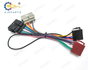 7-poliger Stecker an 8-poligen ISO-Adapter-Funkstecker-Kabelbaum für Chryslers Dodges Jeeps Car Stereo - Product Image 1