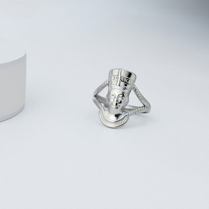 Anello per Uomo e Donna, il Fascino della Regina dell'Africa in Egitto, Anello Regolabile con Gioiello della Dea Africana - Product Image 3