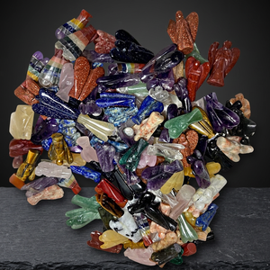 Figurine d'ange en cristal multicolore de 1,5 pouce, sculptures de pierres précieuses curatives, artisanat d'ange gardien en pierre fait main - Product Image 1