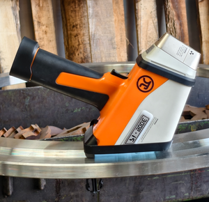 เครื่องวิเคราะห์ XRF แบบพกพา รุ่น Terras Pi900e ของผู้ผลิต พร้อมตัวตรวจจับ Si-pin ประสิทธิภาพสูงเพื่อการคัดแยกเกรดที่แม่นยำ ได้รับการรับรองมาตรฐาน CE - Product Image 4