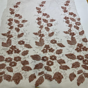 قماش شبكي بتصميم عصري مع تطريز ثلاثي الأبعاد مخصص وترتر وخرز مناسب للحفلات - Product Image 3