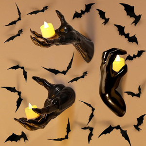 Décorations d'Halloween et de Noël, lot de 3 mains effrayantes en bois à fixer au mur avec bougies éclairées - Product Image 2