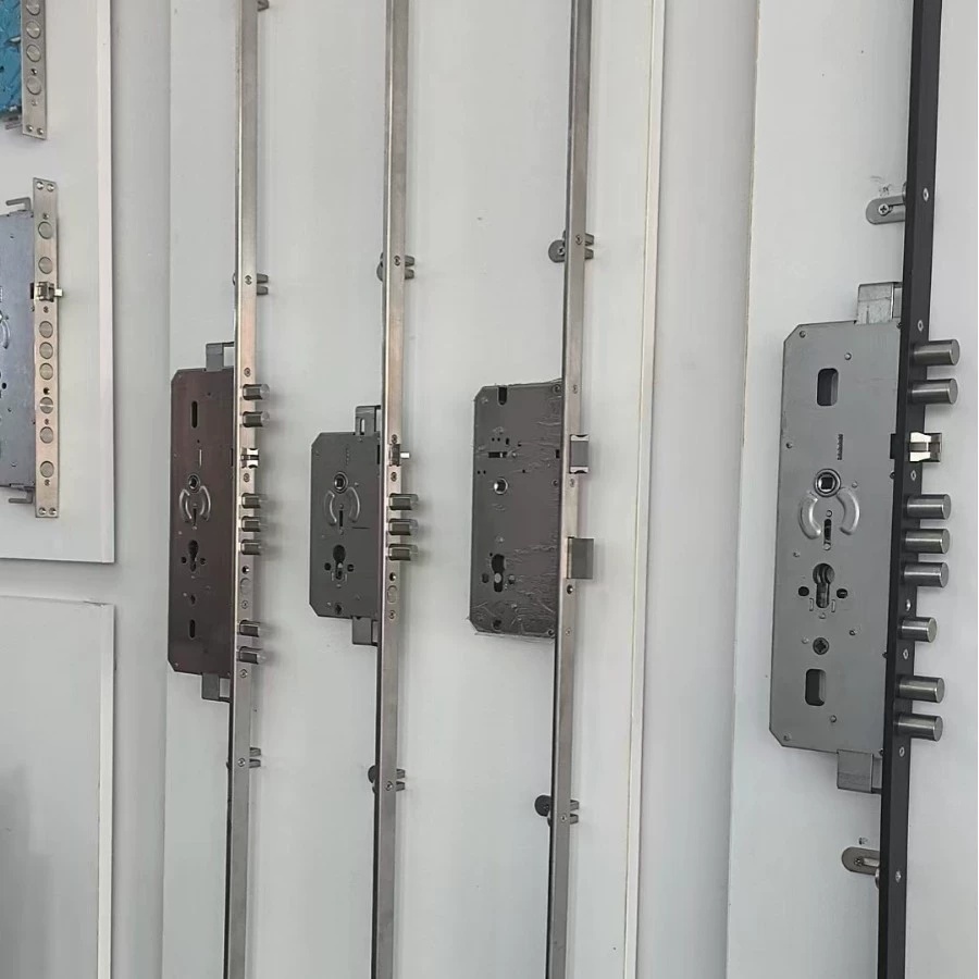 Anti-Theft Security Front Door Intelligent Smart Lock Entry Door Universal Password Fingerprint Lock