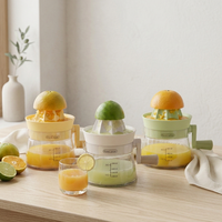Huishoudelijke keukenhulp citruspers BPA-vrij plastic handpers sinaasappel citroen fruitsap extractor met maatbeker