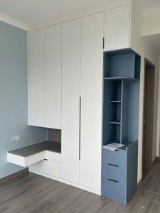 Armario de madera de estilo italiano de gama alta para muebles de dormitorio personalizados, producción en masa para villas familiares - Product Image 6