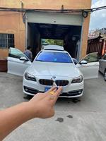 Película para Ventanas Laterales de Auto, Color Camaleón Morado 6099, Cambia de Color, 60% VLT, Resistente a Rayones, Rollo de 30 Metros