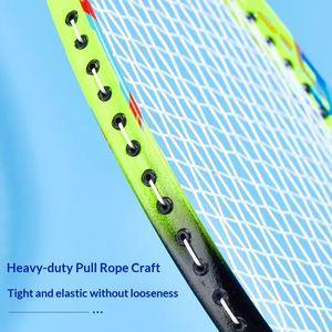 Set di 2 Racchette da Badminton e 1 Borsa, Racchette Doppie in Carbonio per Adulti, Leggere e Resistenti, Durezza Moderata, Spessore Manico G4 - Product Image 3