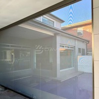 Store banne zippée sur mesure pour pergola extérieure, patio, balcon, avec tissu anti-UV et rail latéral résistant au vent