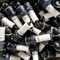 YN27C/27/30A essence perceuse de roche machine de travaux de Construction efficace pièces de rechange Offre Spéciale bougie d'allumage