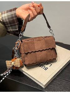 Bolso cuadrado de moda para mujer, tejido a mano, el más vendido del 2026, de PU impermeable, con correa para el hombro. - Product Image 4