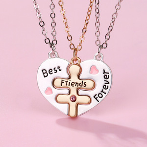 Vendita calda di buoni amici collana a tre pezzi cuore Splicing lega smalto lettera ciondolo collana di amicizia per i bambini - Product Image 2