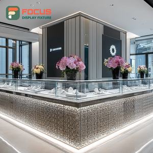 Sistema de Exhibición para Joyería de Lujo, Superficie Pulida, Mostrador de Exhibición para Espacios de Boutique - Product Image 2