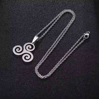 Vente en gros pas cher Pendentif Triskelion celtique minimaliste Collier triple spirale plaqué or 18 ct poli