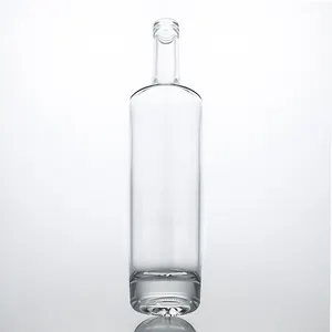 Botella de vidrio de espíritu de cuello largo Super Flint de 700ml y 750ml con corcho para whisky, vodka, ron, uso en destilería de bebidas