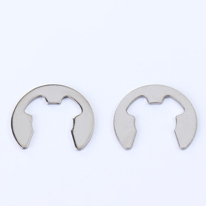 Anillo de Retención Tipo E Jucheng, 15.0 mm, Métrico, Acero Inoxidable 304, Estándar GB896, Superficie Blanqueada - Product Image 1