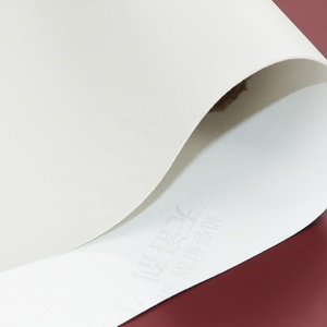 Tela <span class=keywords><strong>de</strong></span> Tapicería <span class=keywords><strong>de</strong></span> Cuero PU Grabado Ecológico <span class=keywords><strong>de</strong></span> 1.0mm para Asientos <span class=keywords><strong>de</strong></span> Coche y Bolsos - Product Image 5