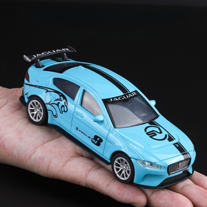 Modèle de voiture en alliage Qiyi 1/43, véhicule tout-terrain amortissant les chocs - Product Image 1
