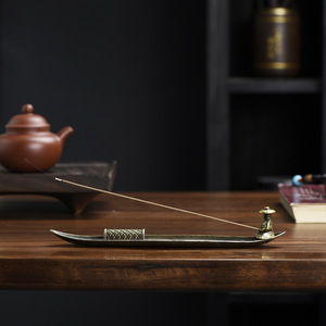 Brûleur d'encens suspendu créatif avec design inclinable, porte-encens de style zen rétro pour la décoration intérieure de la maison, du salon et du bureau - Product Image 2