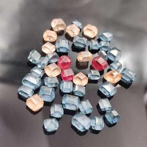 Diamant rond brillant HPHT Fancy Vivid cultivé en laboratoire, couleur D, certifié, matière première pour la fabrication de bijoux - Product Image 3