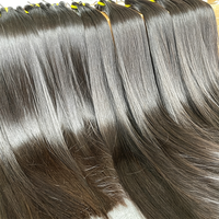 Mavis – Cheveux Humains Bruts Vierge Remy Brésiliens et Vietnamiens Non Traités, Double Trame Faite à la Machine, Faisceaux de Qualité OEM Fiable pour la Communauté des Festivals