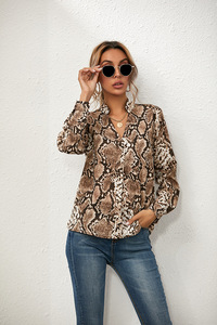 Casuale Strada della Moda Del Leopardo di Usura Stampa Camicette A <span class=keywords><strong>Maniche</strong></span> <span class=keywords><strong>Lunghe</strong></span> Turn Down Collare Molla Slaccia la Camicia Top Scollo A V <span class=keywords><strong>Vestiti</strong></span> Delle Donne e2024 - Product Image 3