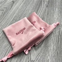 Vente en gros de pochettes à cordon personnalisées avec logo, anti-poussière, petites, pour le rangement de bijoux, pochette en velours rose doré de luxe